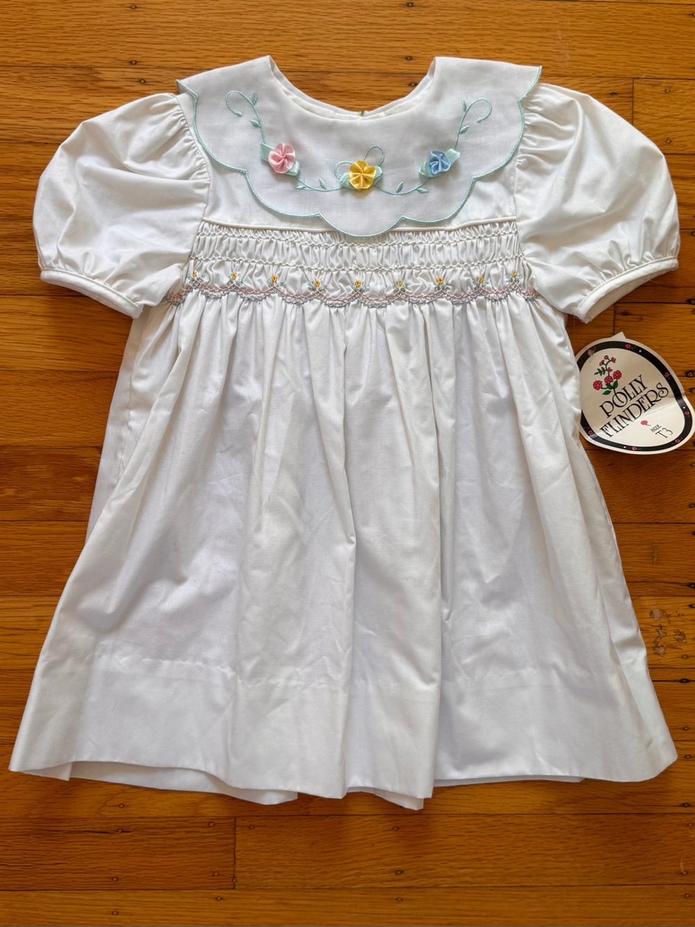 Vintage 1983 Polly Flinders Hand Smocked Dress 3T NWT White Floral